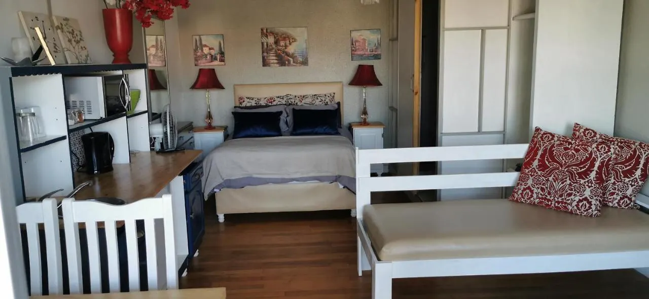 Homestay Tranquility Apartment Parow South Africa