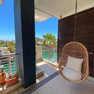  Apartment Mountain Marina Luxury