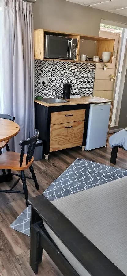 Homestay Tranquility Apartment Parow South Africa