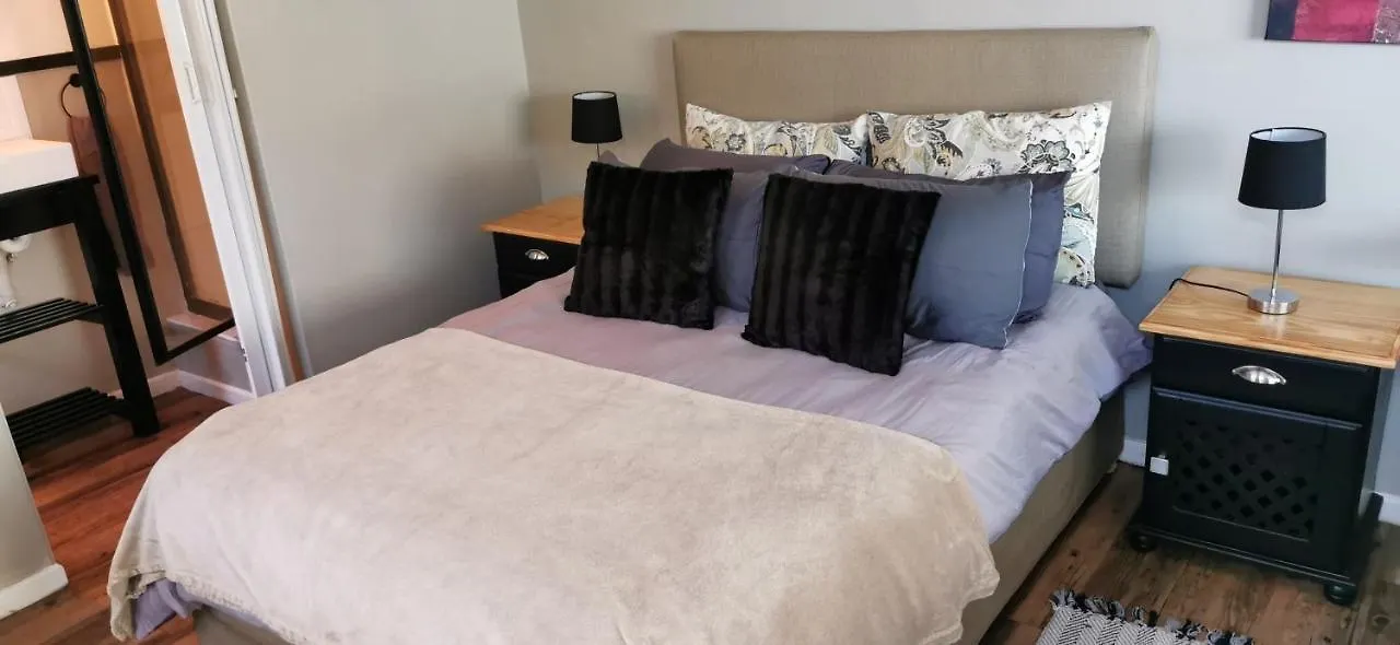 Homestay Tranquility Apartment Parow